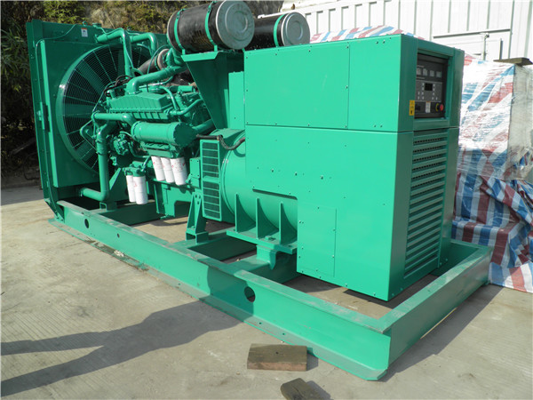 镇赉发电车出租-柴油发电机散热器怎样散热