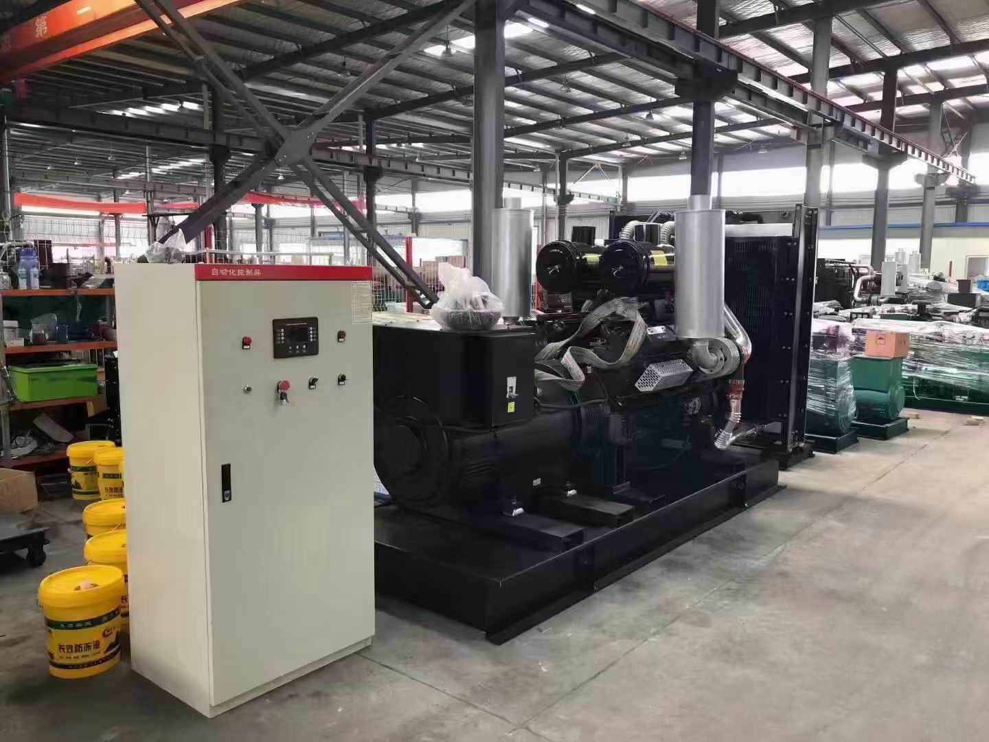 镇赉柴油发电机运行时的噪音和振动水平如何？